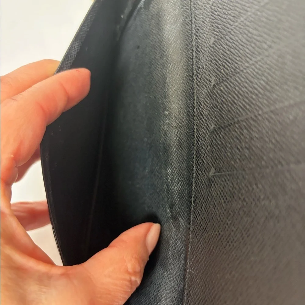 Black Louis Vuitton Epi Leather Wallet - Authentic